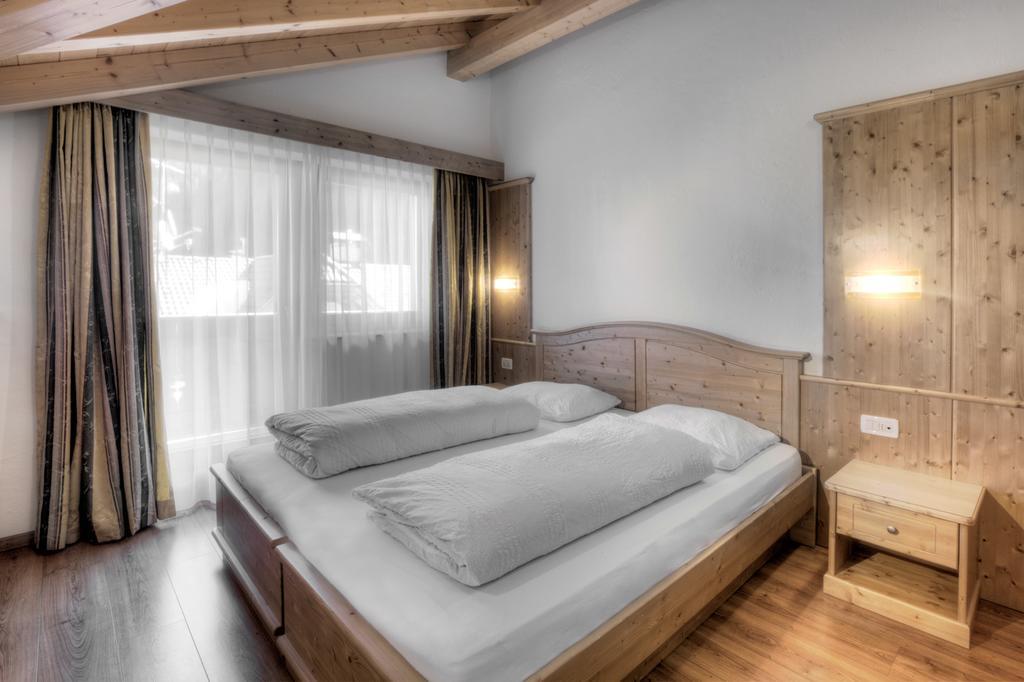 B&B Bracun Corvara In Badia Habitación foto